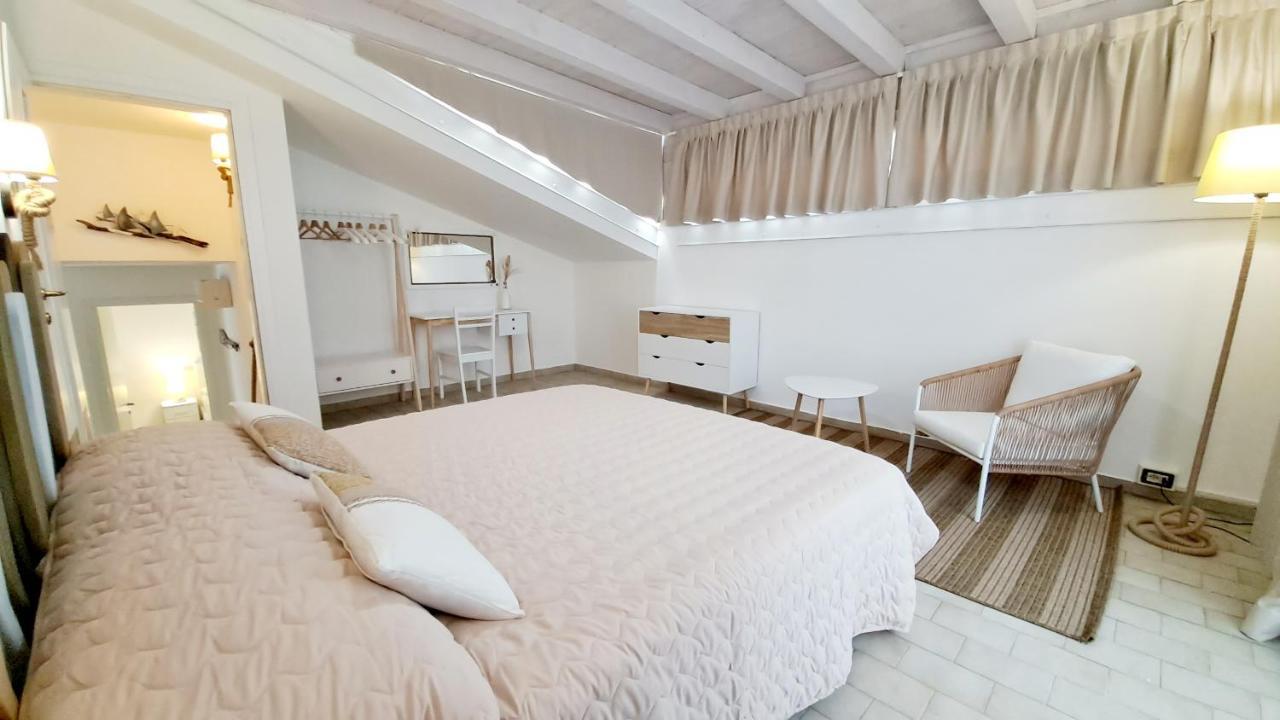 Villa Barbara Fra I Pini Lignano Sabbiadoro Exteriör bild